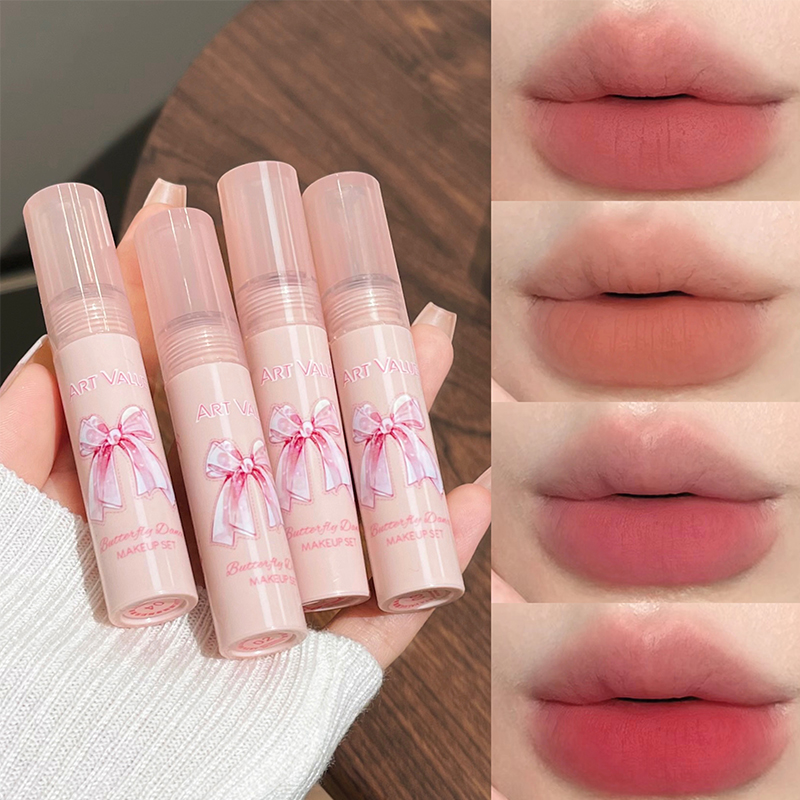 ART VALUE メイクアップセットには、4個のベルベット - Huda Beauty Makeup Set のレビューと価格