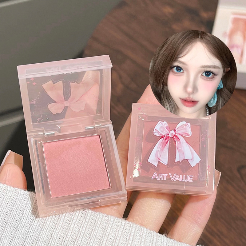ART VALUE メイクアップセットには、4個のベルベット - Huda Beauty Makeup Set のレビューと価格