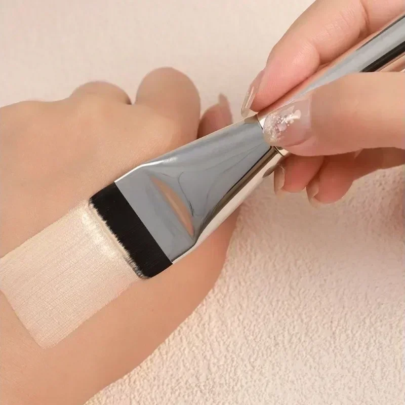 1Pc 超薄型ファンデーションブラシ軽量薄型顔輪郭ブラシフラ - Makeup Beauty Ro のレビューと価格