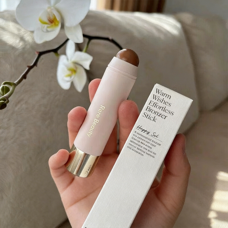 メイクアップブランド 3D フェイスコンター リキッドブロン - Huda Beauty Makeup Set のレビューと価格