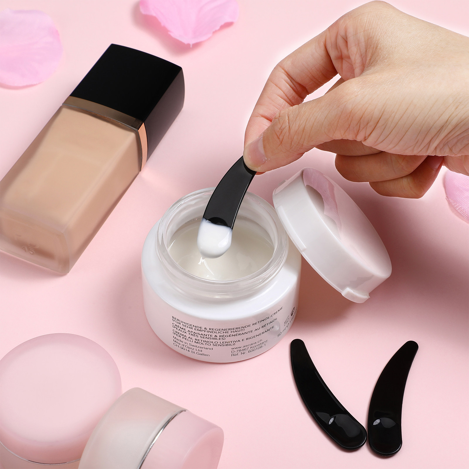 50 個のスキンケアスパチュラフェイスクリームスプーンマスク - Beauty Makeup Palette のレビューと価格