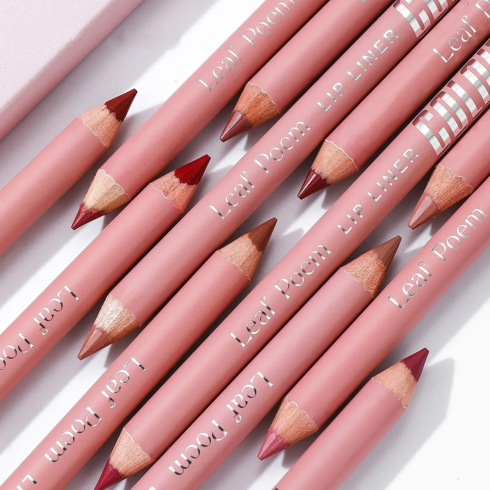 ヌードブラウンリップライナーペンシル口紅マットスムーズ防水リ - Lip Liner Pencil のレビューと価格