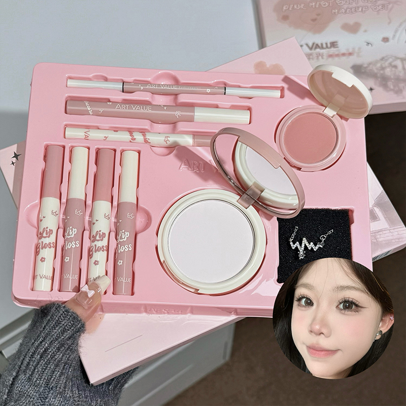 ART VALUE メイクアップセットには、リップグレーズ4 - Huda Beauty Makeup Set のレビューと価格